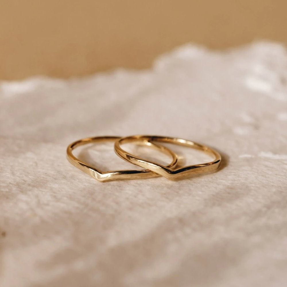Linjer Nora V Ring